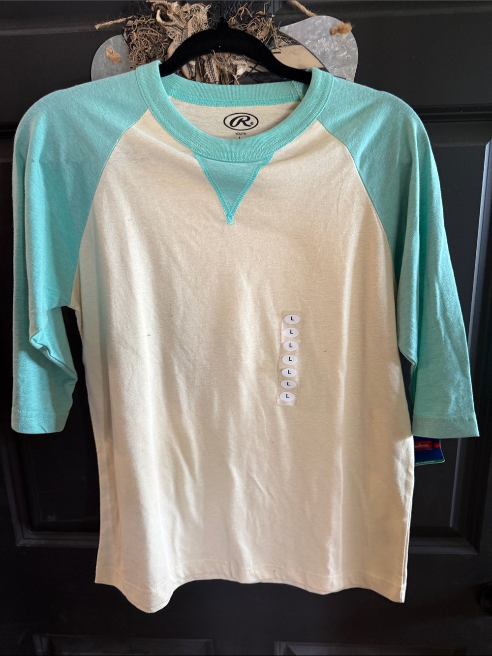 *NWT* Rawlings Youth Large Raglan Baseball Tee in Aqua and Cream - Sz. Y Large